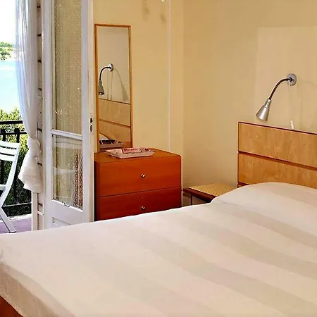 Im Haus Mira - Cin101009-dya * Lumbarda